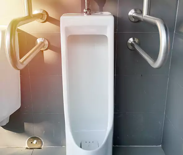 Expert Urinal Installation in Miramar, FL: Schedule Reliable Plumbing Services with Us